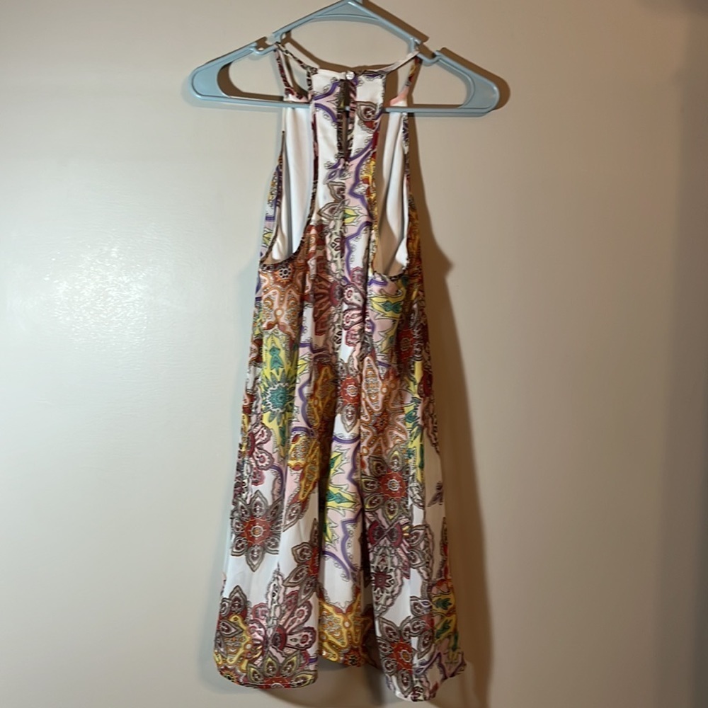 Romeo & Juliet Couture Halter Dress - Picture 4 of 4